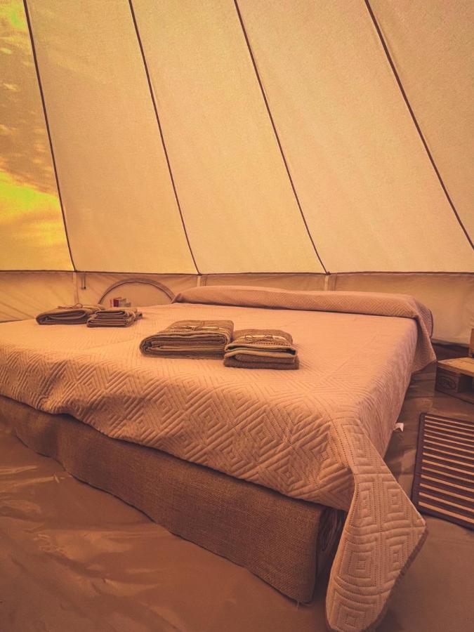 Отель Pasare Glamping_Anglonaruralexperience Перфугас Экстерьер фото